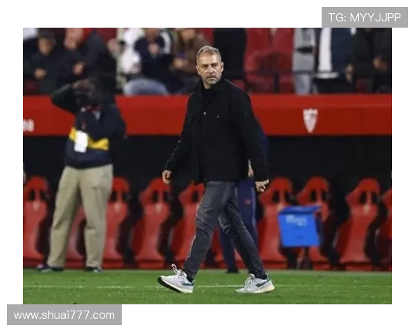 弗里克带领球队获胜 球迷热烈鼓掌为其点赞